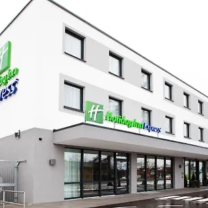 Express - Olympiapark By Ihg 3* München