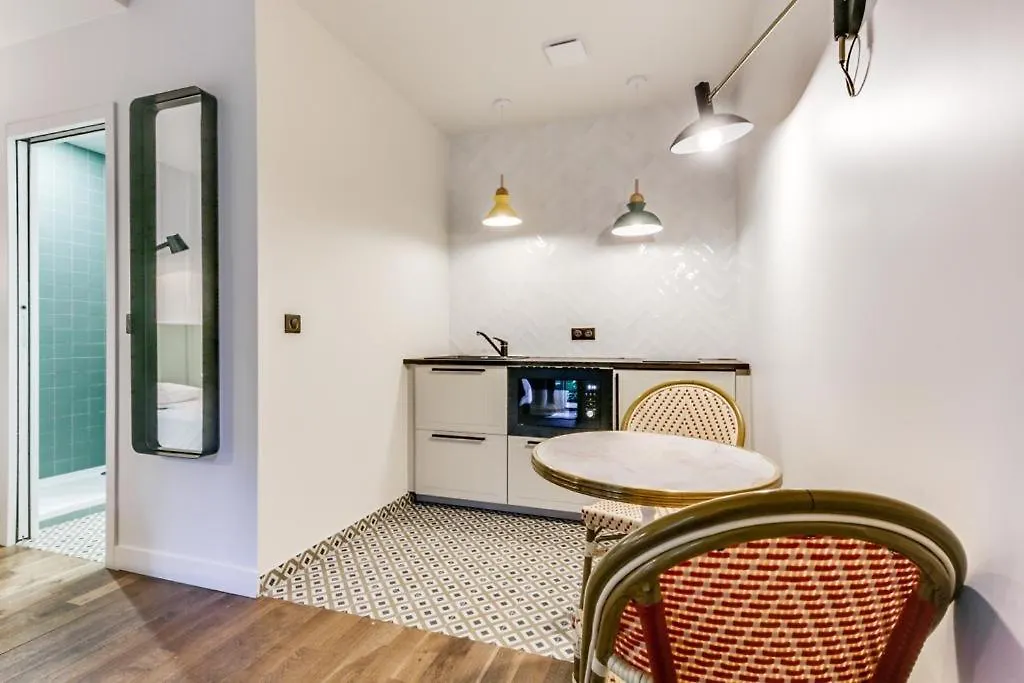Le Vert Galant - Auberge Etchegorry Párizs