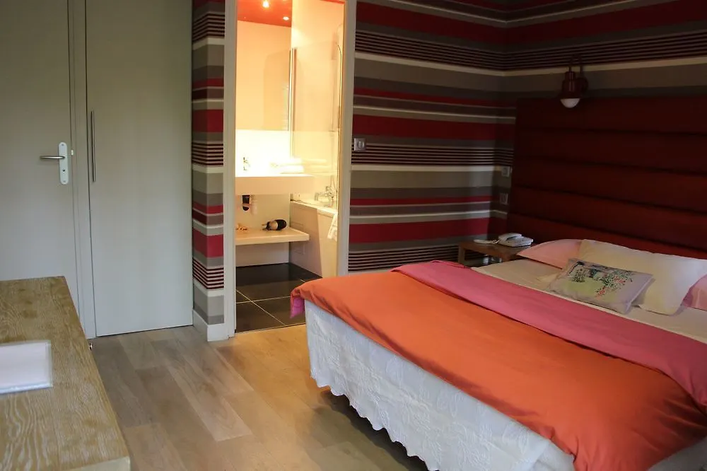 Le Vert Galant - Auberge Etchegorry Párizs