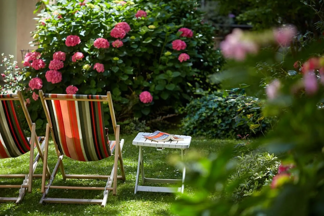 Le Vert Galant - Auberge Etchegorry Hotel Paris